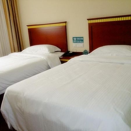 Greentree Inn Guangdong Shantou Changping Road Express Hotel Esterno foto