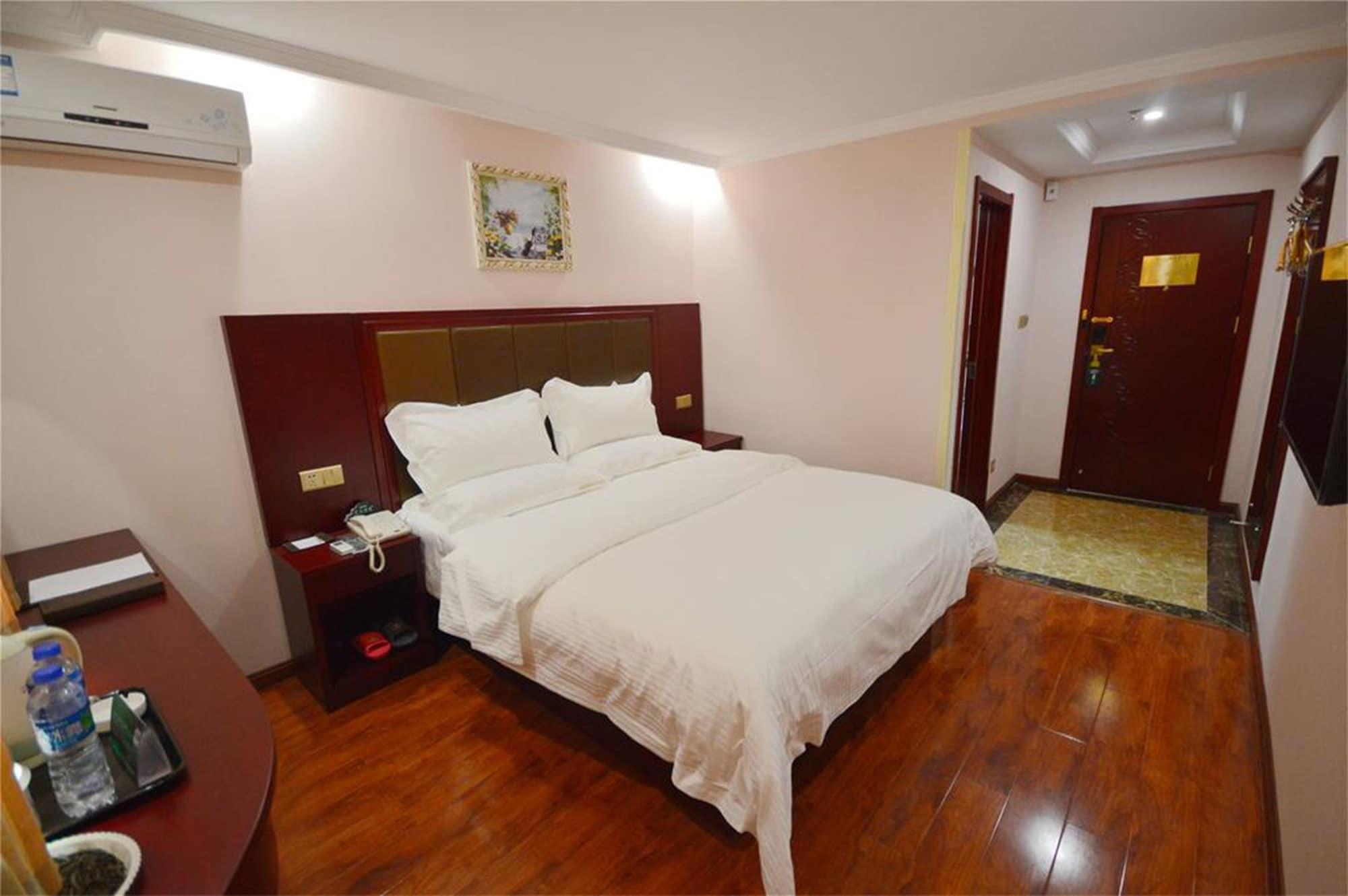 Greentree Inn Guangdong Shantou Changping Road Express Hotel Esterno foto
